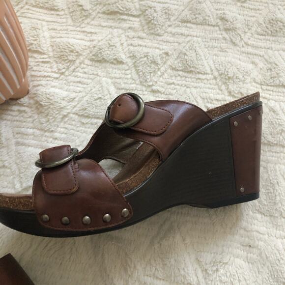 Dansko Fern Brown Leather Buckle Wedges - Picture 4 of 10